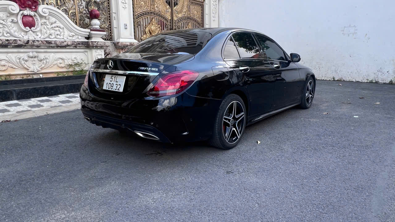 Mercedes C300 AMG Đen Nội Thất Đen Model 2020 , SX 2019