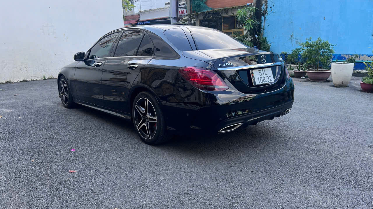 Mercedes C300 AMG Đen Nội Thất Đen Model 2020 , SX 2019