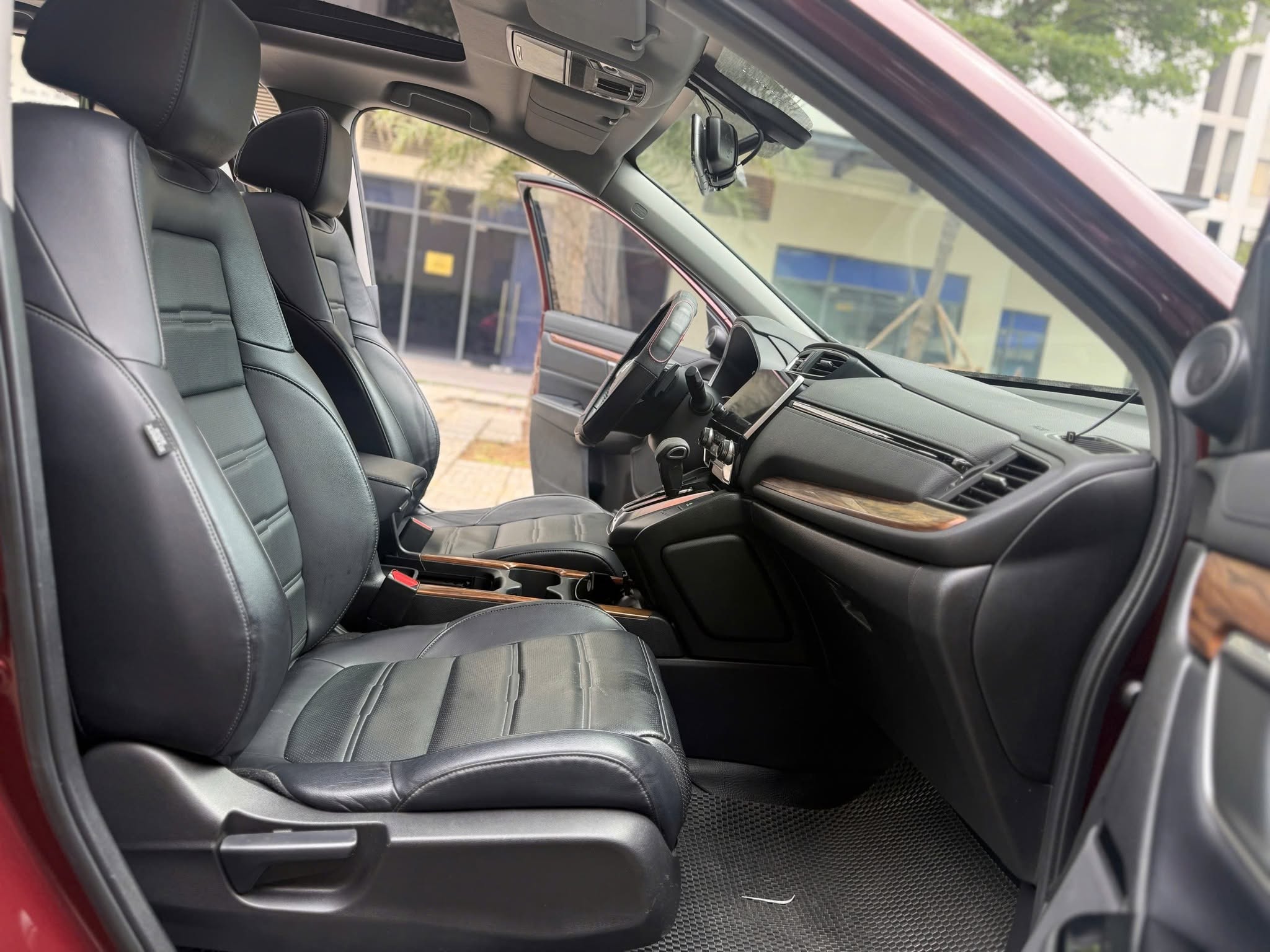 Bán xe Honda CR V L sản xuất năm 2020, màu đỏ, xe nhập, 760 triệu