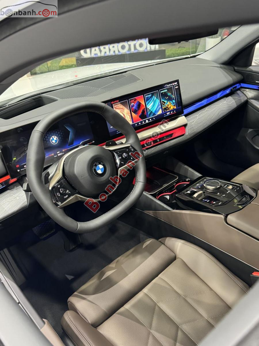 Bán ô tô BMW 5 Series 520i Premium - 2026 - xe mới