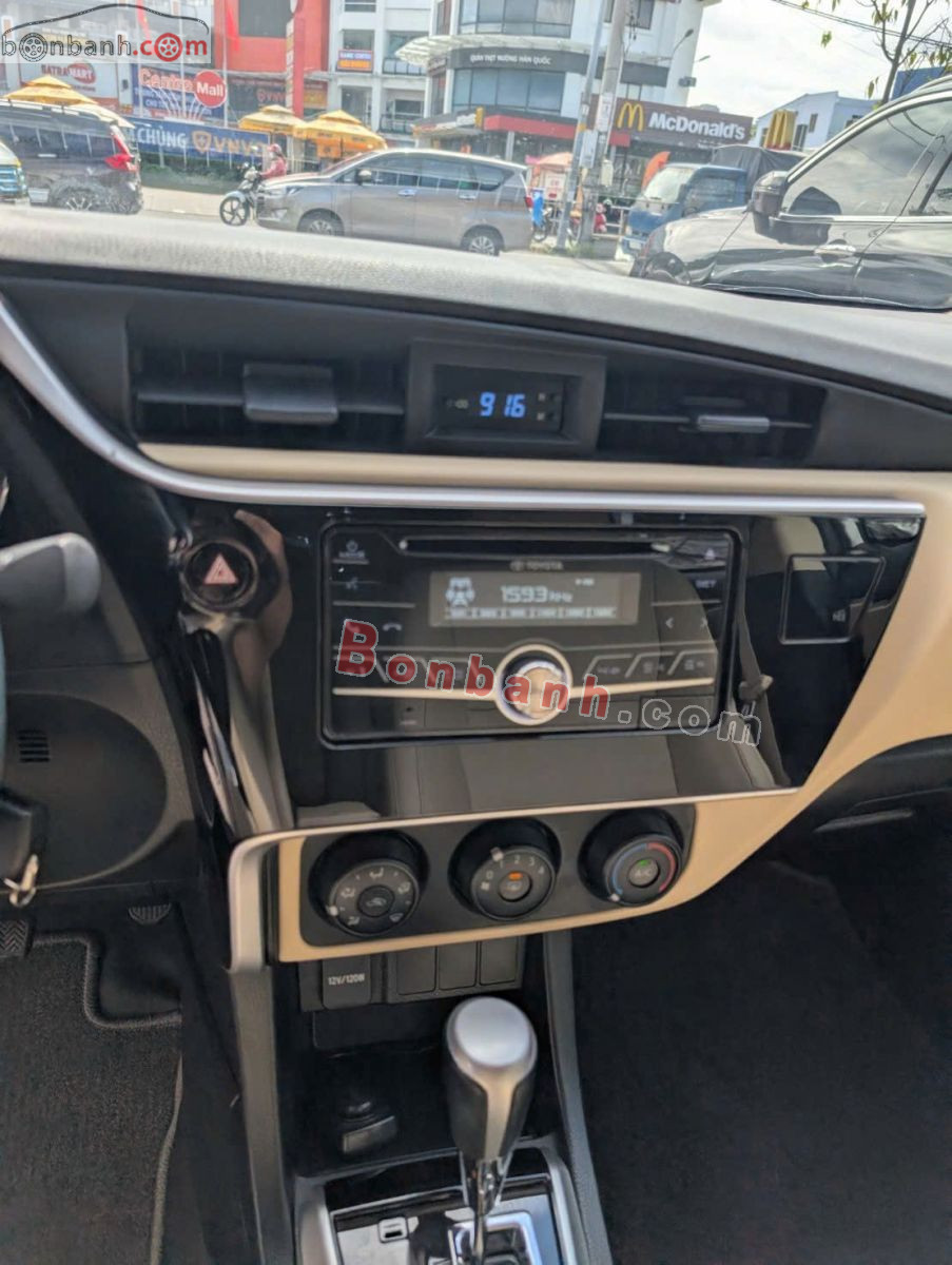 Bán ô tô Toyota Corolla altis 1.8E AT - 2017 - xe cũ