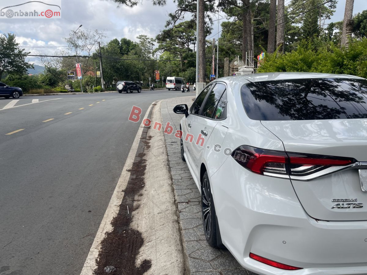 Bán ô tô Toyota Corolla altis 1.8V - 2022 - xe cũ