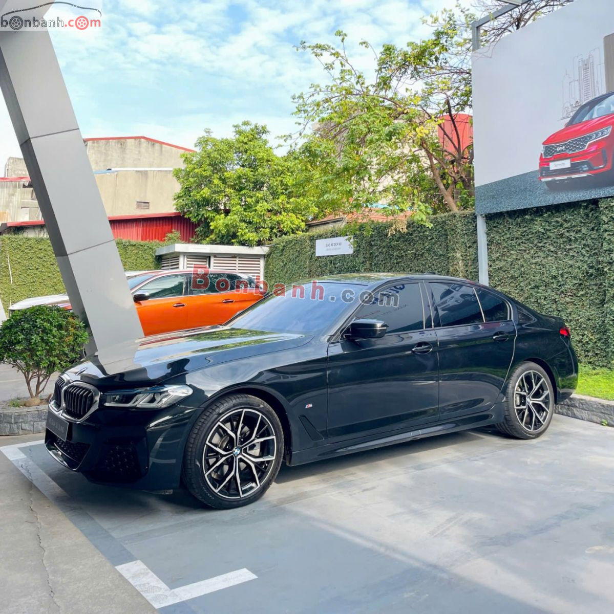 Bán ô tô BMW 5 Series 520i M Sport - 2022 - xe cũ