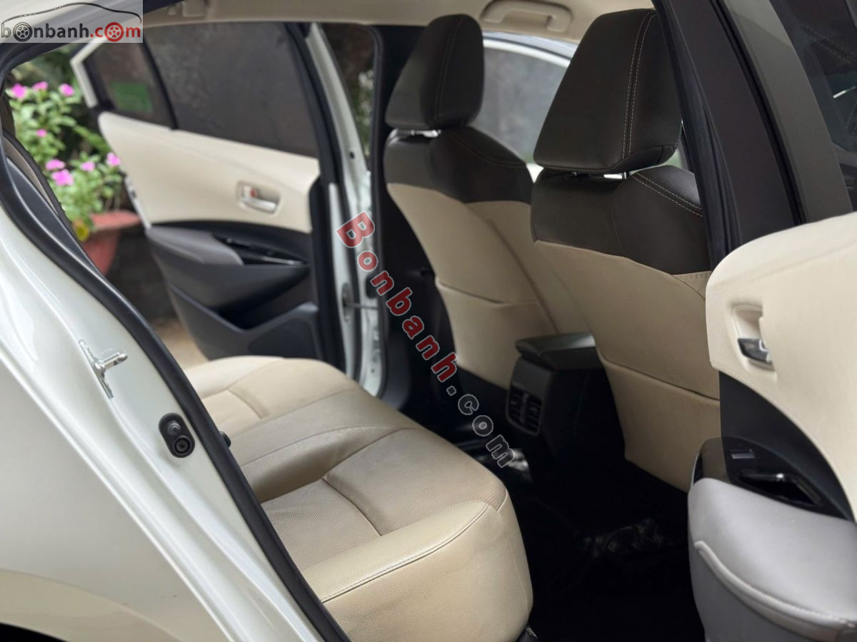 Bán ô tô Toyota Corolla altis 1.8V - 2022 - xe cũ