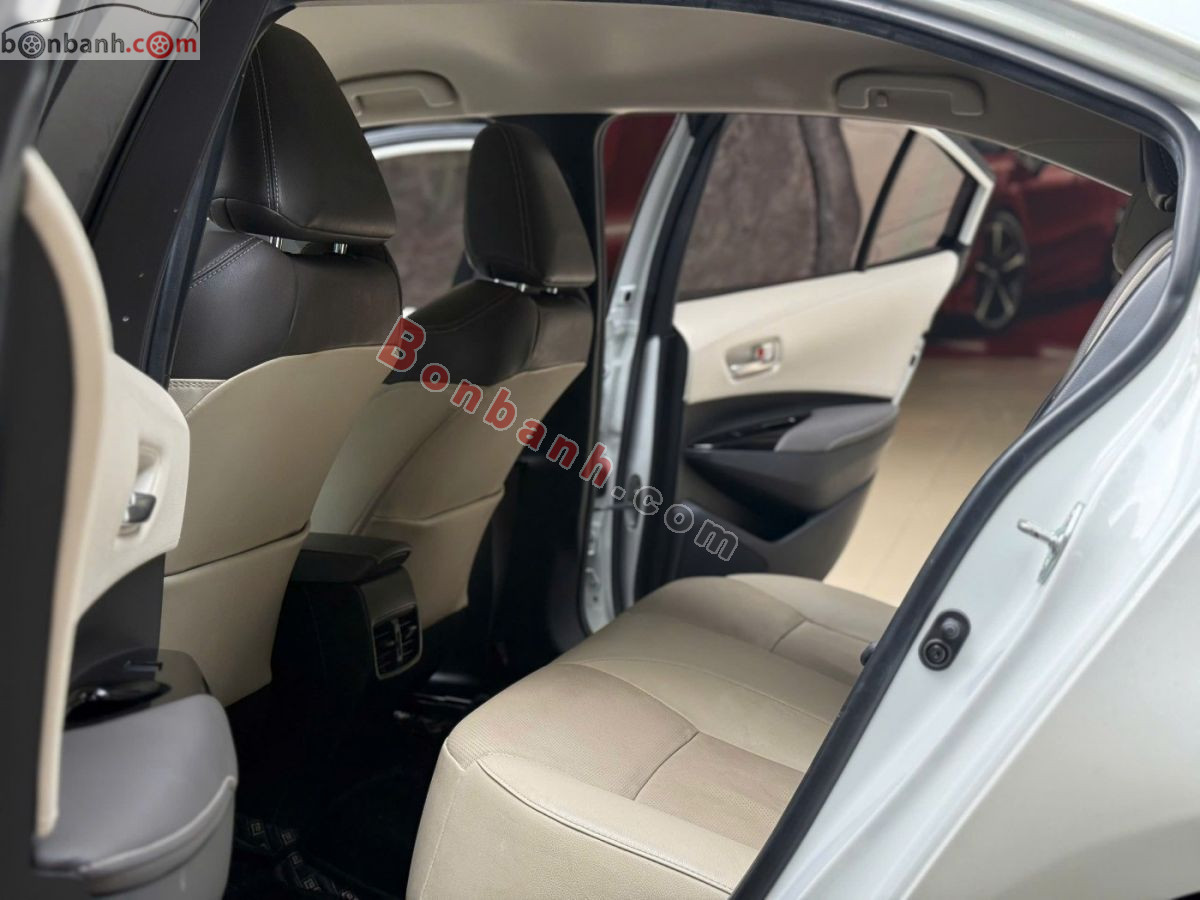 Bán ô tô Toyota Corolla altis 1.8V - 2022 - xe cũ