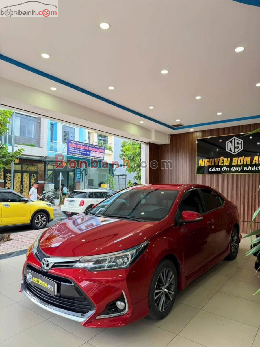 Bán ô tô Toyota Corolla altis 1.8E AT - 2020 - xe cũ