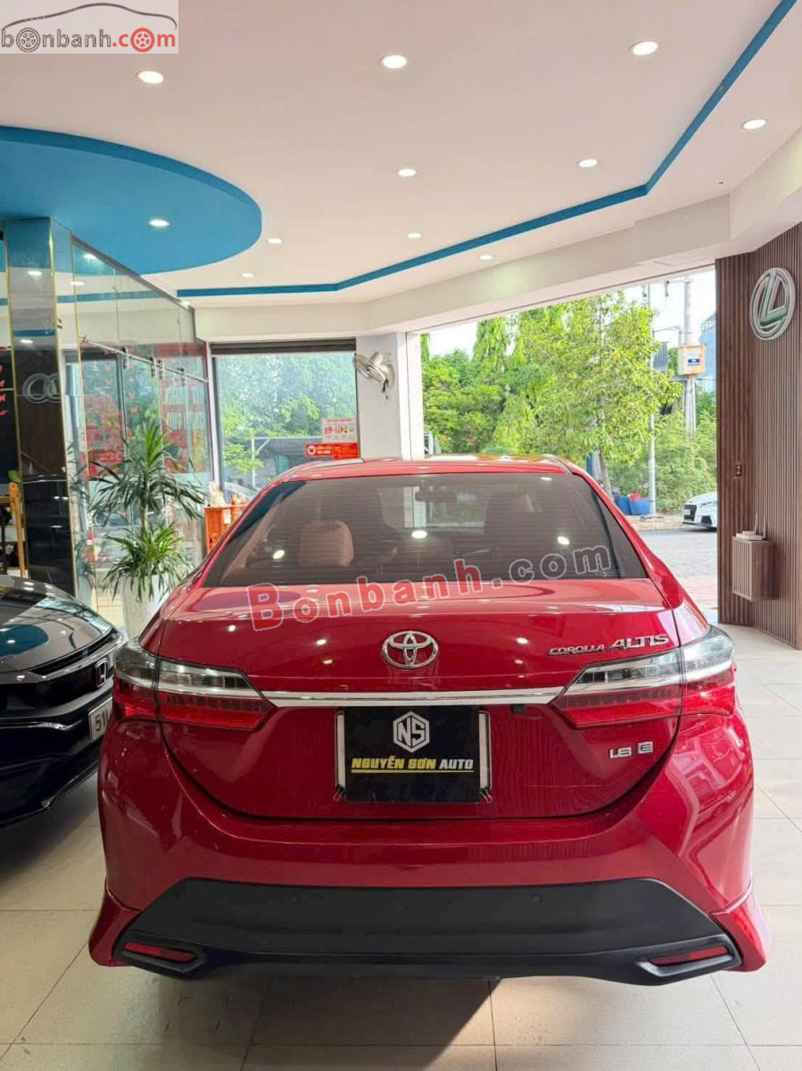 Bán ô tô Toyota Corolla altis 1.8E AT - 2020 - xe cũ
