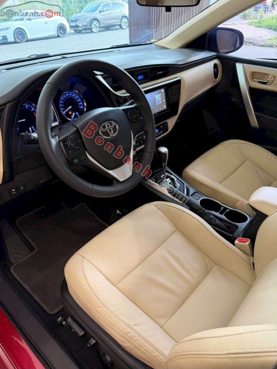 Bán ô tô Toyota Corolla altis 1.8E AT - 2020 - xe cũ