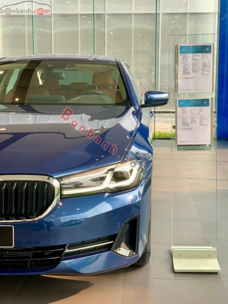 Bán ô tô BMW 5 Series 520i - 2023 - xe cũ