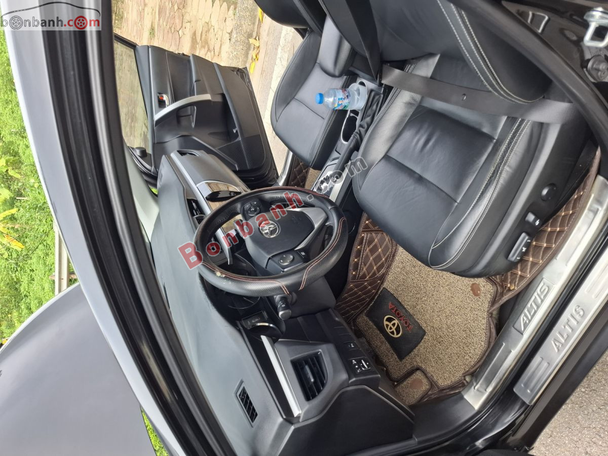 Bán ô tô Toyota Corolla altis 1.8G AT - 2016 - xe cũ