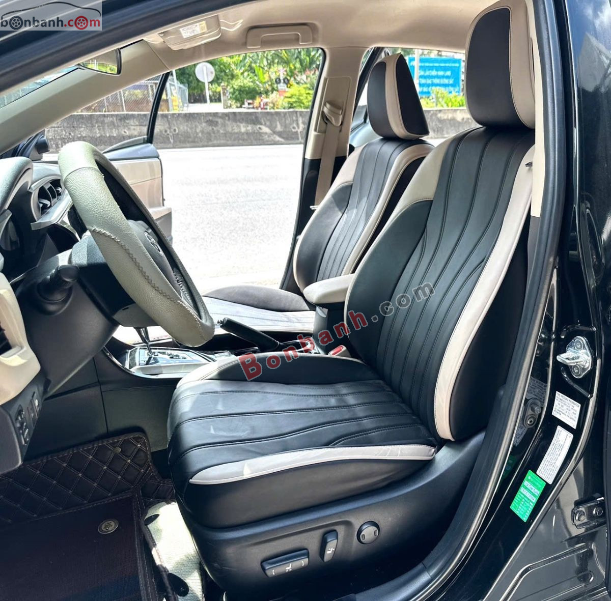 Bán ô tô Toyota Corolla altis 1.8G AT - 2015 - xe cũ