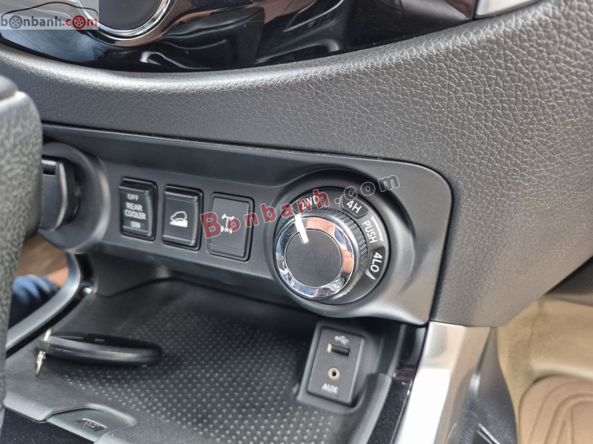 Bán ô tô Nissan Terra V 2.5 AT 4WD - 2019 - xe cũ