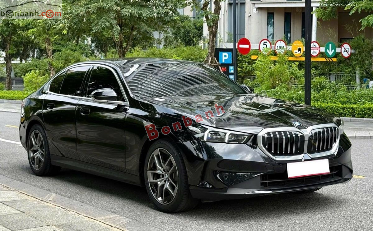 Bán ô tô BMW 5 Series 520i Premium - 2025 - xe cũ