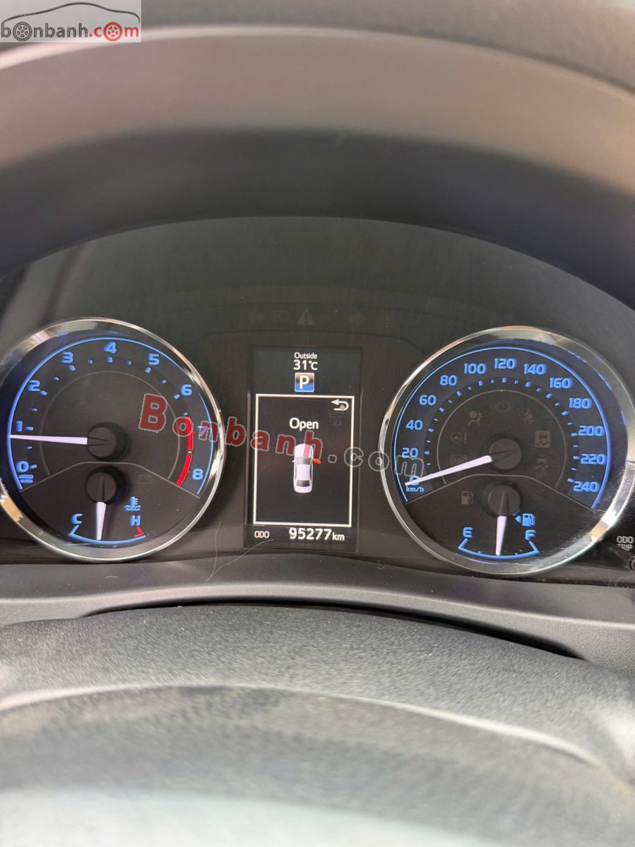 Bán ô tô Toyota Corolla altis 1.8G AT - 2018 - xe cũ