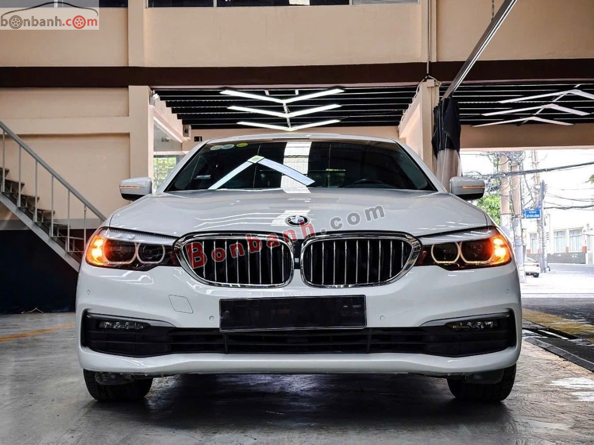 Bán ô tô BMW 5 Series 520i - 2018 - xe cũ