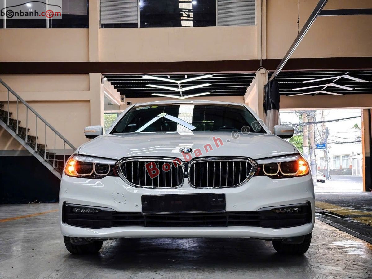Bán ô tô BMW 5 Series 520i - 2018 - xe cũ