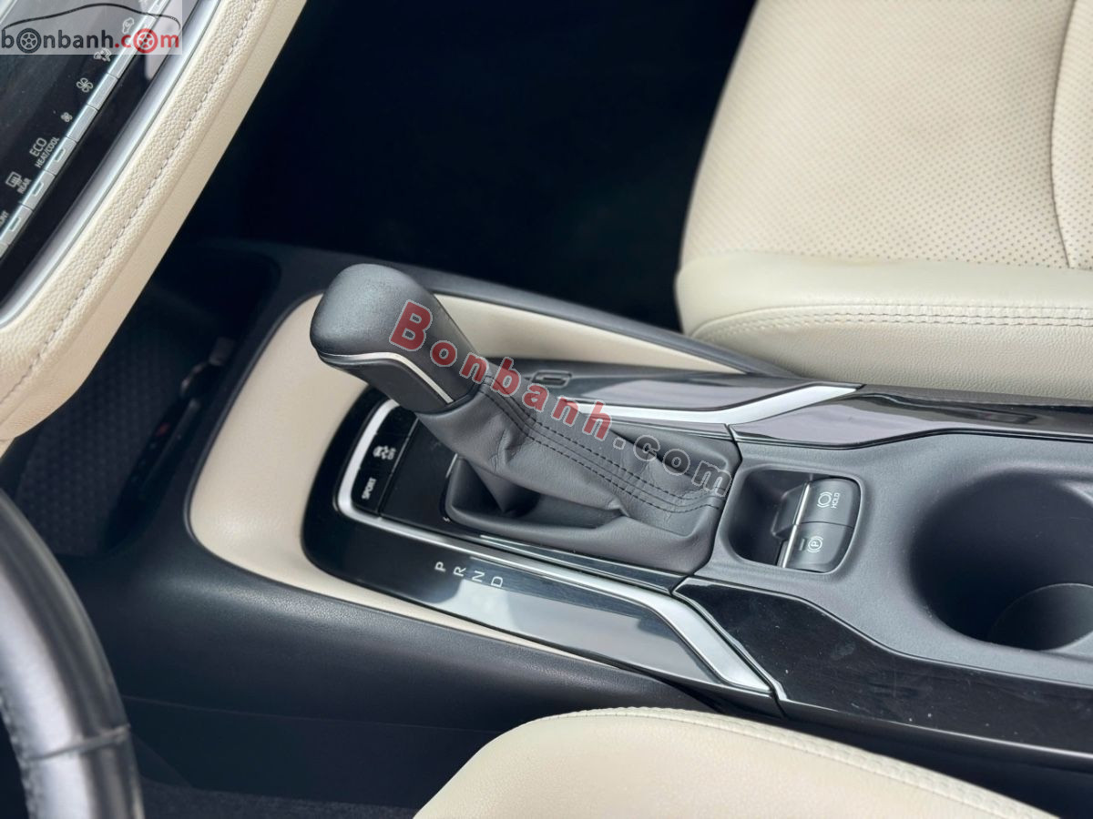 Bán ô tô Toyota Corolla altis 1.8V - 2022 - xe cũ