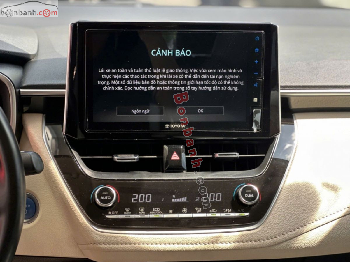 Bán ô tô Toyota Corolla altis 1.8HEV - 2022 - xe cũ