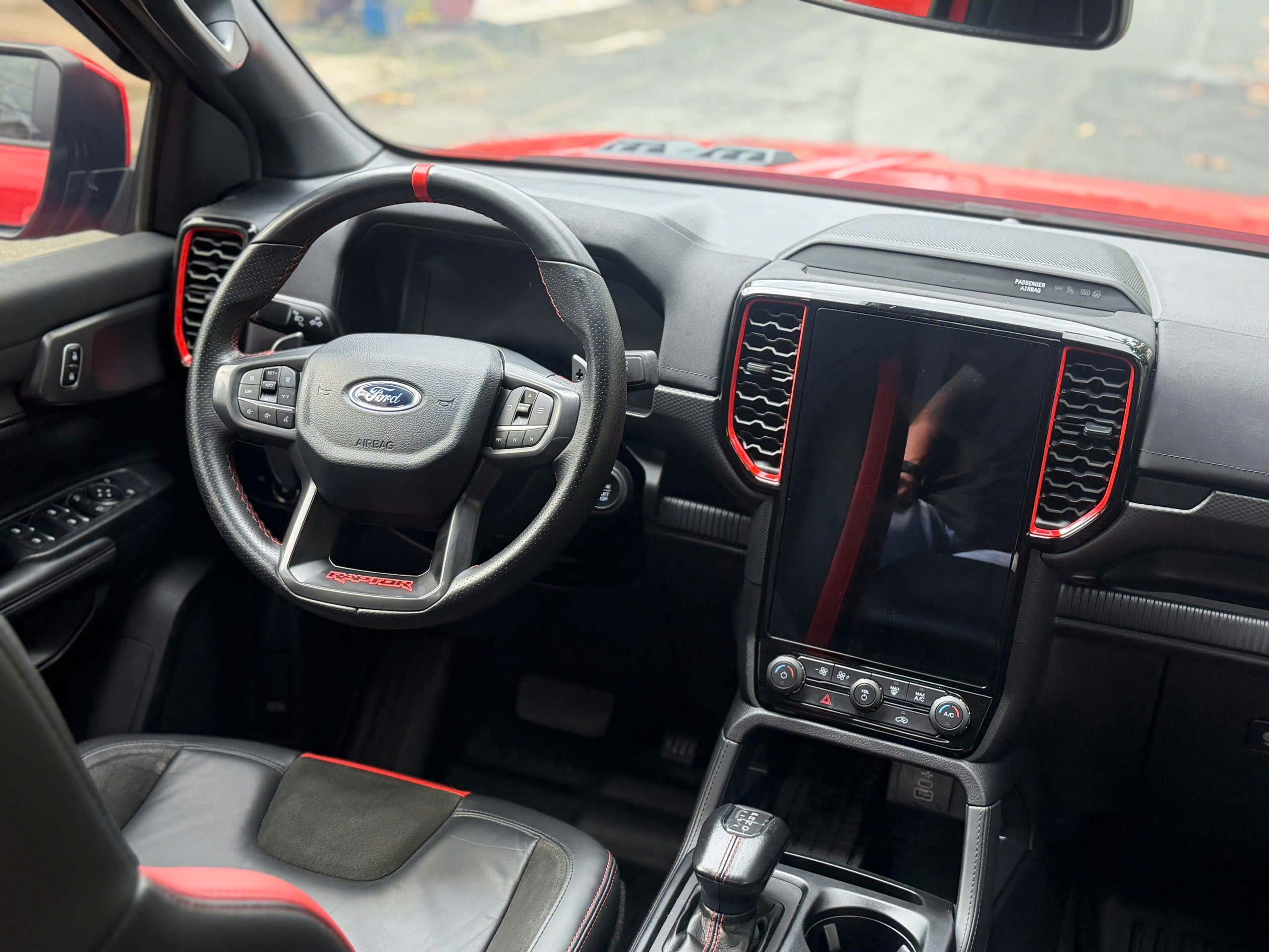 Bán ô tô Ford Ranger Raptor 2.0L 4x4 AT năm sản xuất 2025, màu đỏ, nhập khẩu nguyên chiếc, 1.086 tỉ