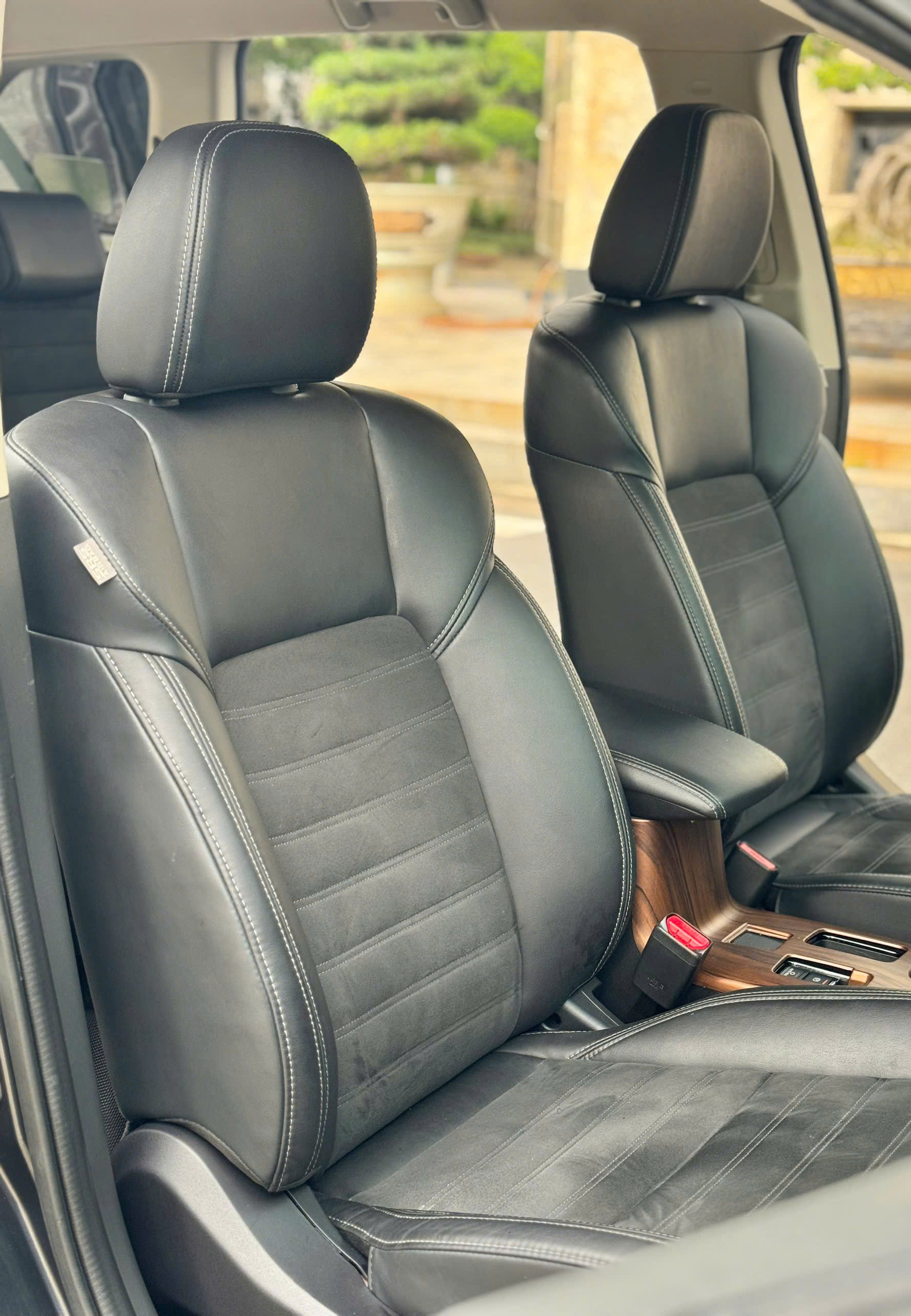 Bán Mitsubishi Outlander 2.0 CVT năm 2024, màu xám (ghi), giá chỉ 639 triệu