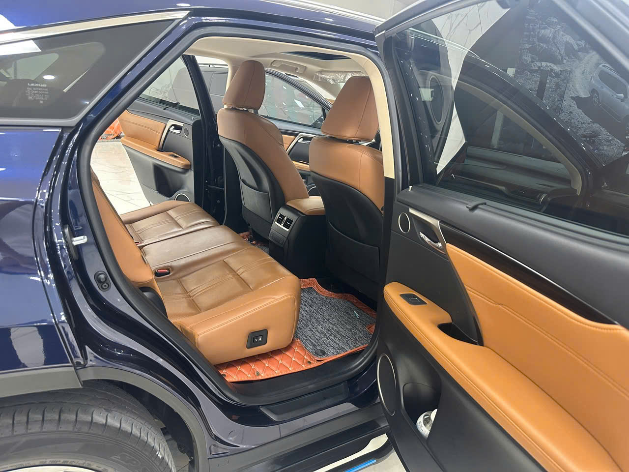 Bán xe Lexus RX300 Sản xuất 2021 xe siêu đẹp chủ đi 51.000Km chuẩn