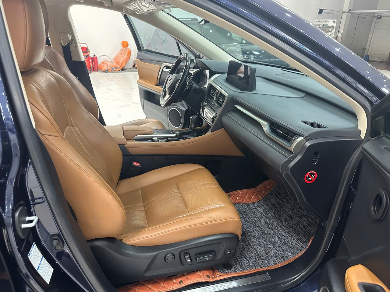 Bán xe Lexus RX300 Sản xuất 2021 xe siêu đẹp chủ đi 51.000Km chuẩn
