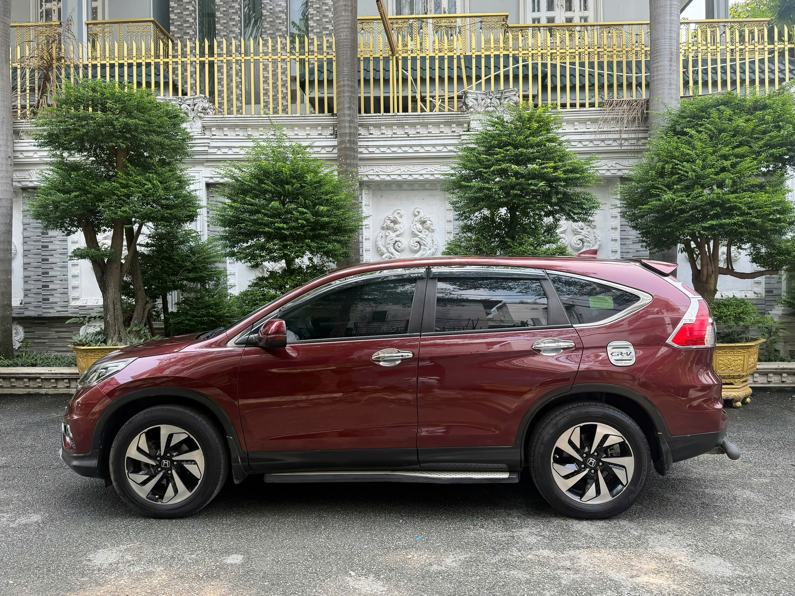 Cần bán xe Honda CR V 2.4 AT năm 2016, màu đỏ, 430tr