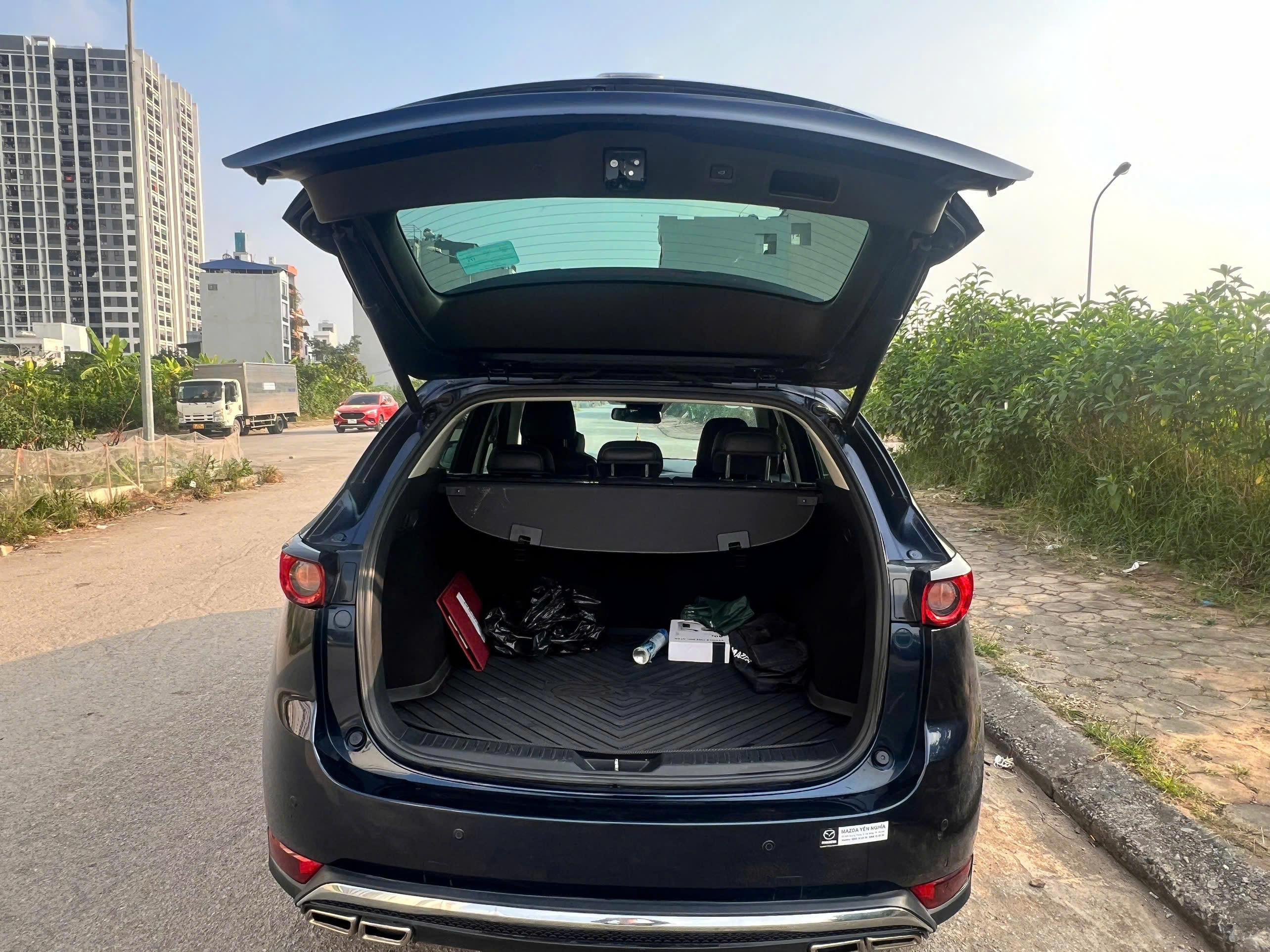 Nhà mình cần bán lại chiếc Mazda CX-5 Premium 2.0, mua từ đầu để đi lại gia đình, sử dụng rất giữ gìn.