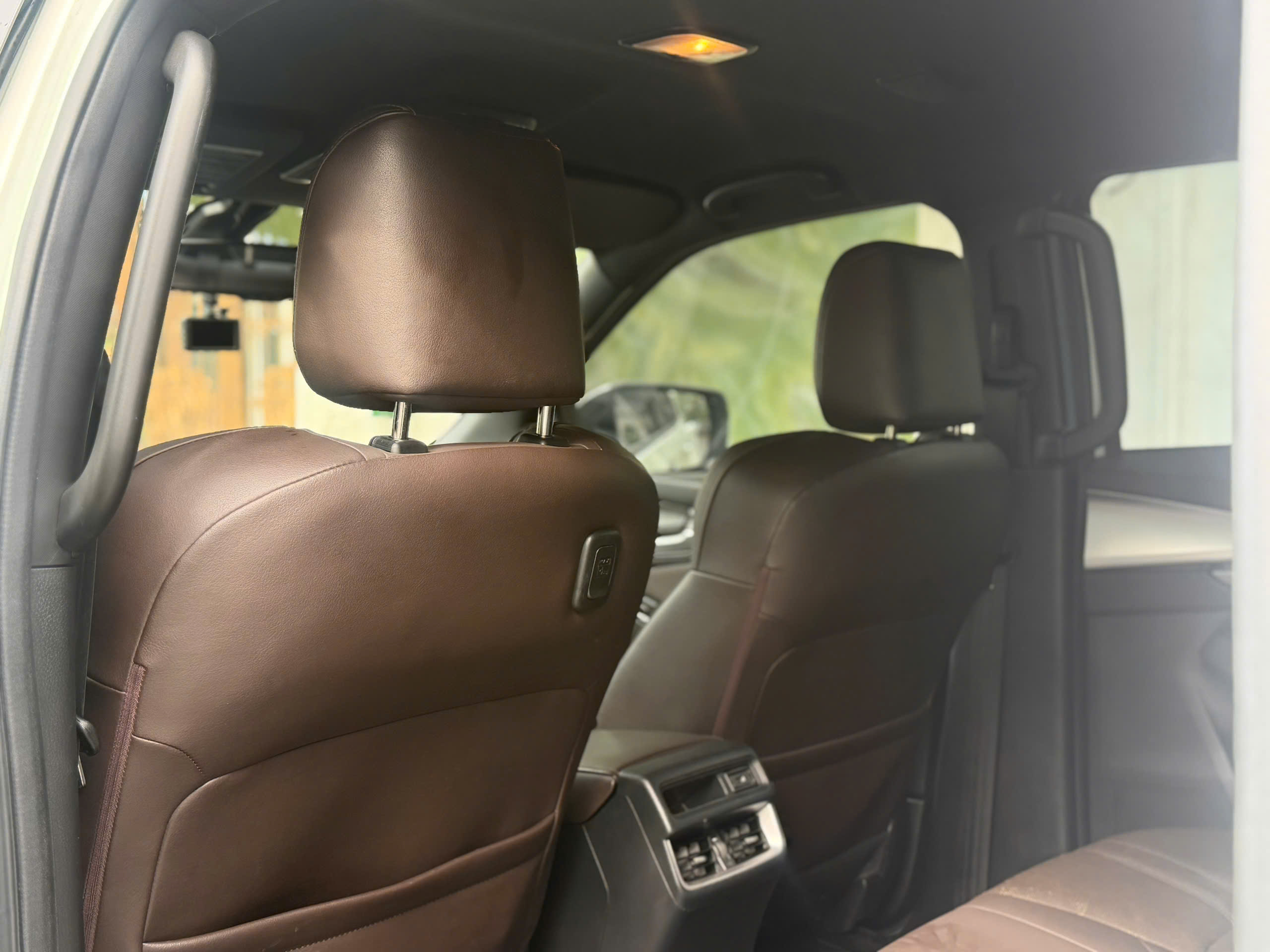 Cần bán xe Mazda Mazda BT 50 Premium 1.9L 4x4 AT sản xuất năm 2021, màu trắng, nhập khẩu giá cạnh tranh