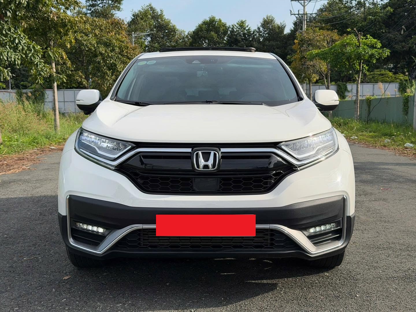 Bán Honda CR V L sản xuất năm 2023, màu trắng, giá chỉ 879 triệu