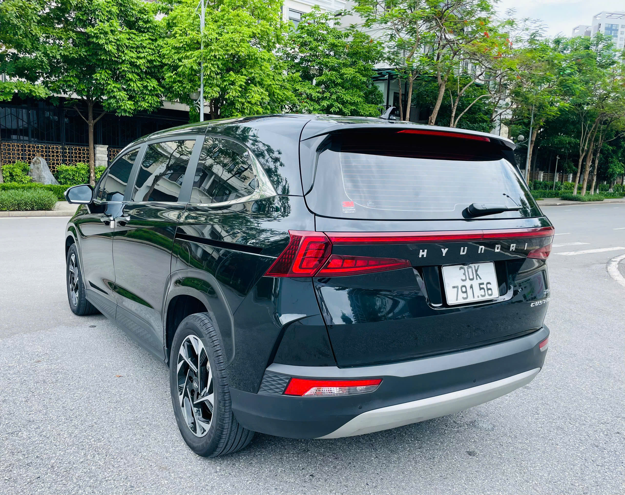 Hyundai CUSTIN 2.0T Premium sản xuất 2023 đ.ký 2024,chạy hơn 4v km