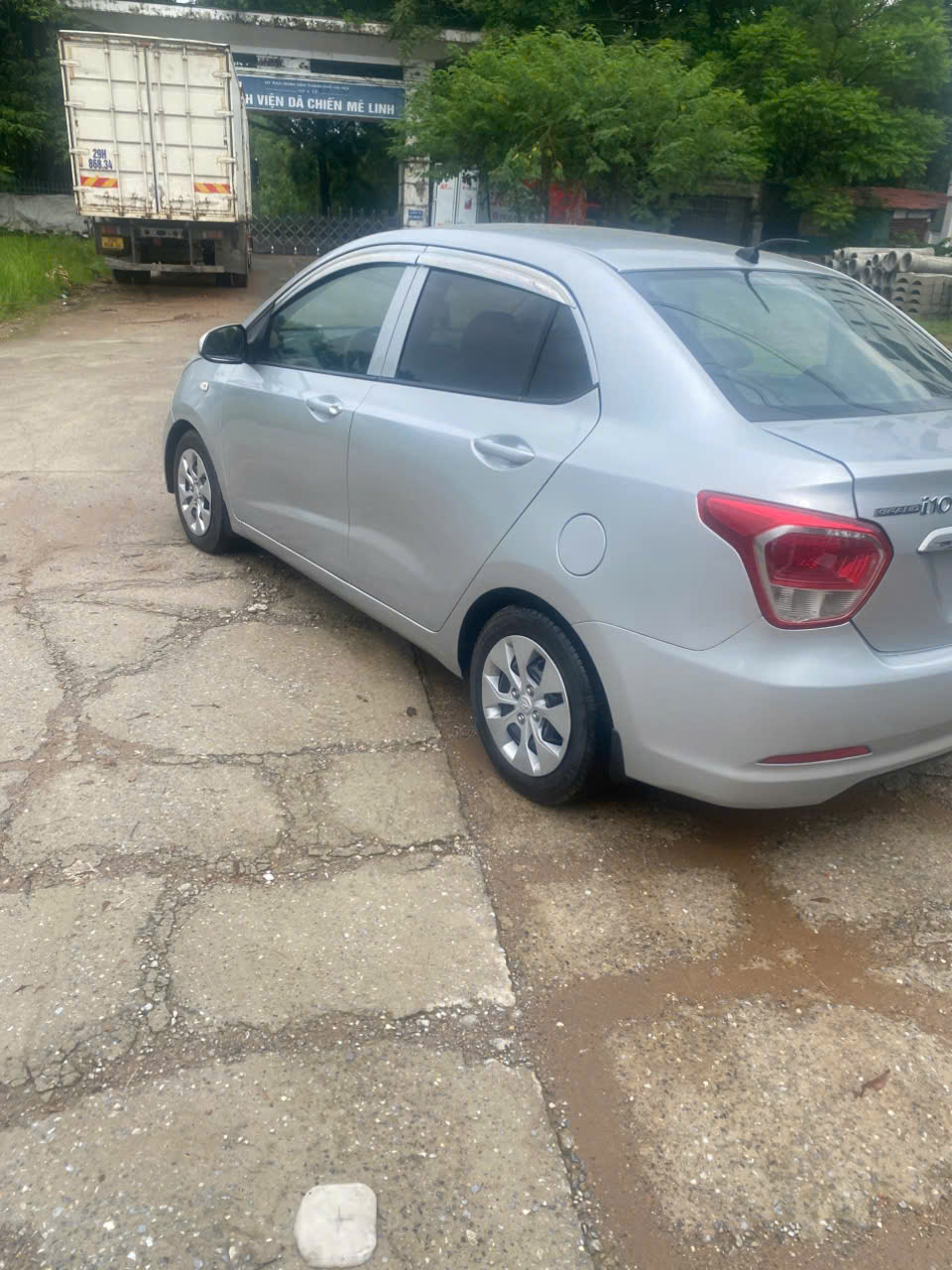 HYUNDAI i10 ĐỜI 2015 – XE GIA ĐÌNH, GIÁ 135 TRIỆU