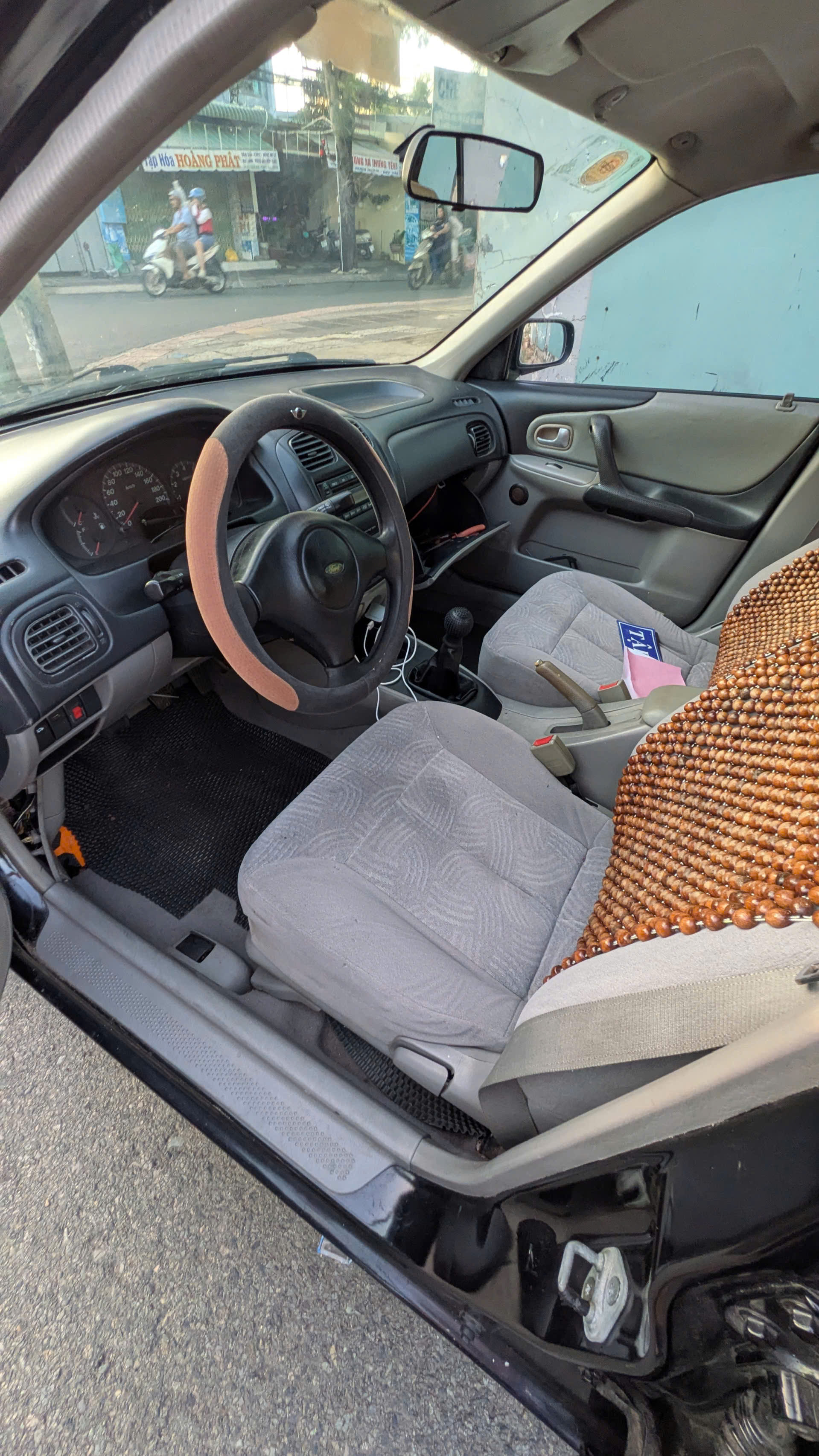 BÁN FORD LASER 2002 – SỐ SÀN 1.6 – CHÍNH CHỦ – GIÁ CHỈ 55 TRIỆU!