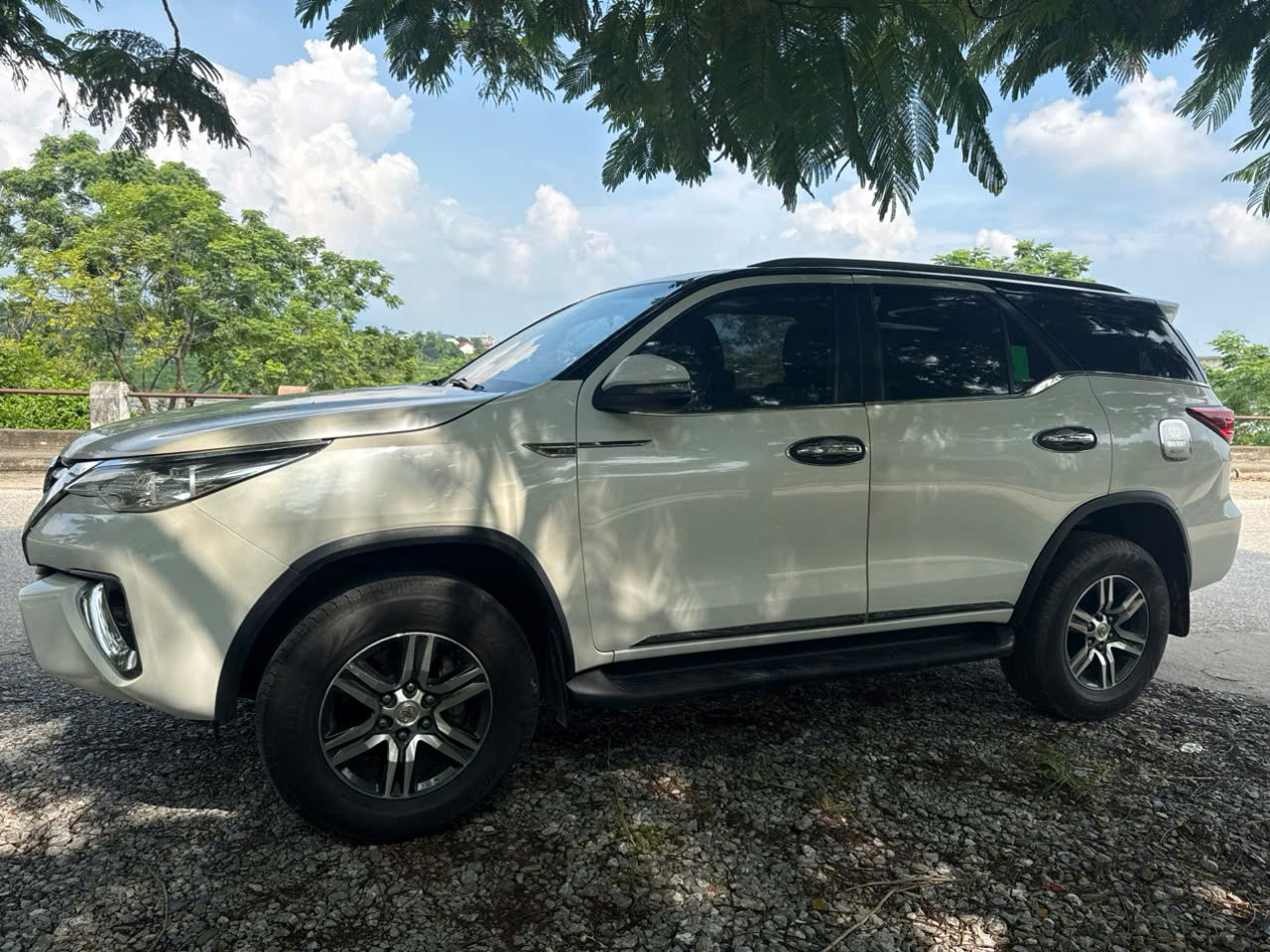 TOYOTA FORTUNER 2019 MÁY DẦU – CHỦ THỨ 2 – ODO 12 VẠN KM – 695 TRIỆU