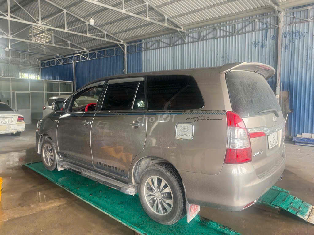 TOYOTA INNOVA 2015 – 8 CHỖ | CHỈ 230 TRIỆU