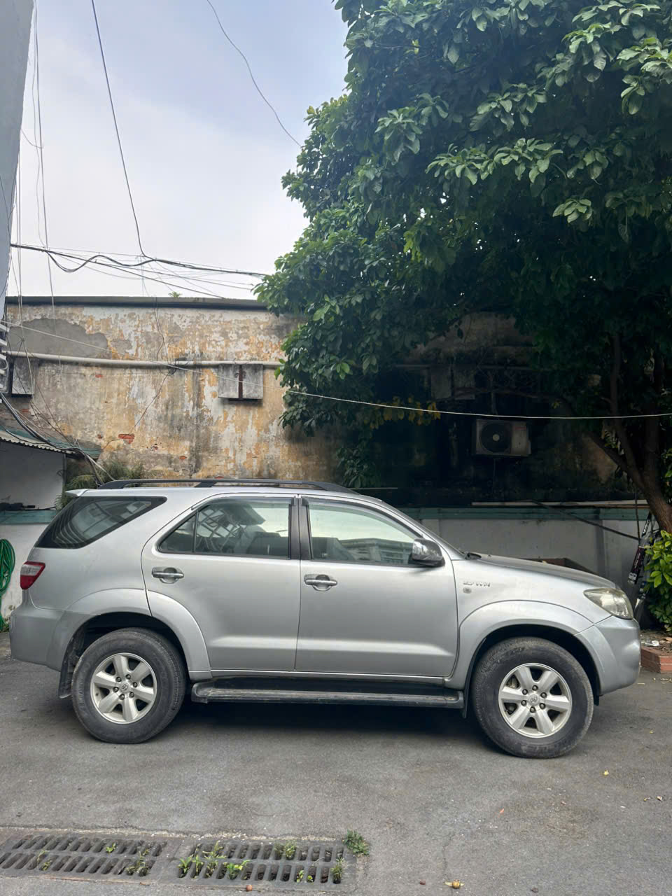 FORTUNER 2011 – STD 2 CẦU – GIÁ CHỈ 270 TRIỆU