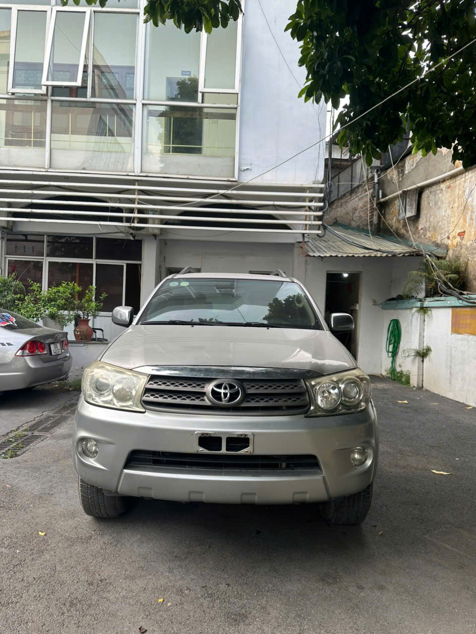 FORTUNER 2011 – STD 2 CẦU – GIÁ CHỈ 270 TRIỆU