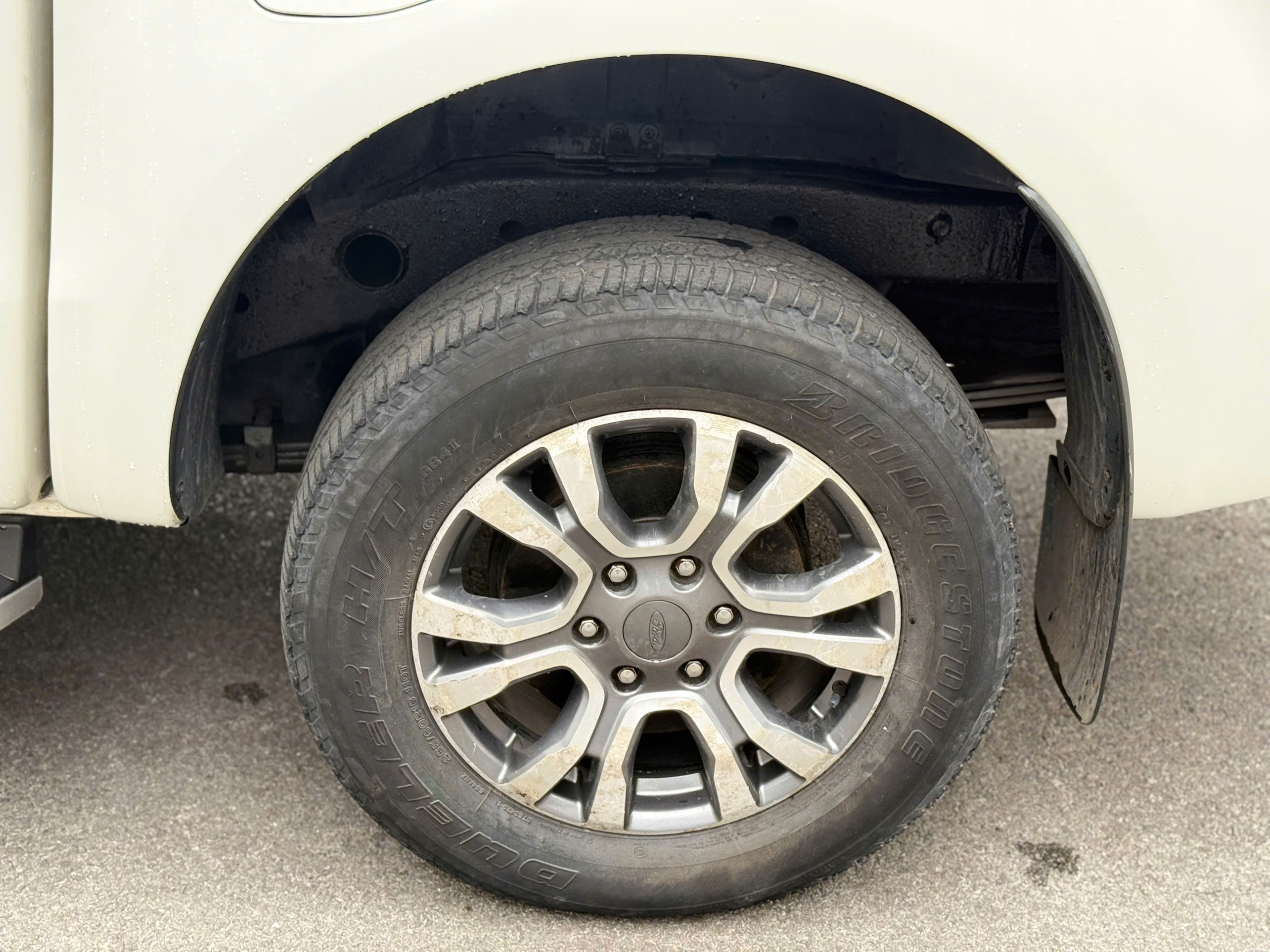 FORD RANGER XLS 2016 – SỐ SÀN – MÁY DẦU 2.2 – GIÁ CHỈ LOANH QUANH 300 TRIỆU