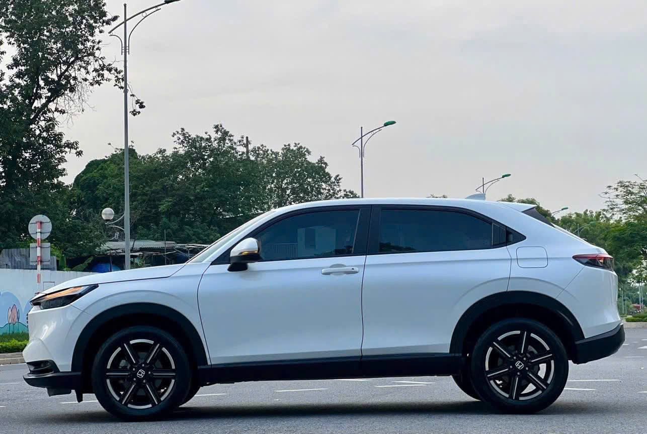 Cần bán Honda HR-V G năm 2025, màu trắng, nhập khẩu