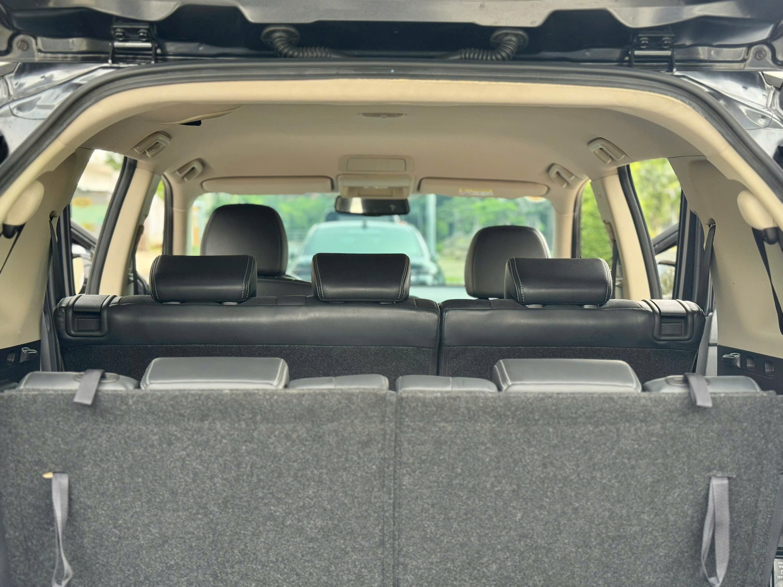 Bán Mitsubishi Outlander 2.0 CVT năm 2024, màu xám (ghi), giá chỉ 639 triệu