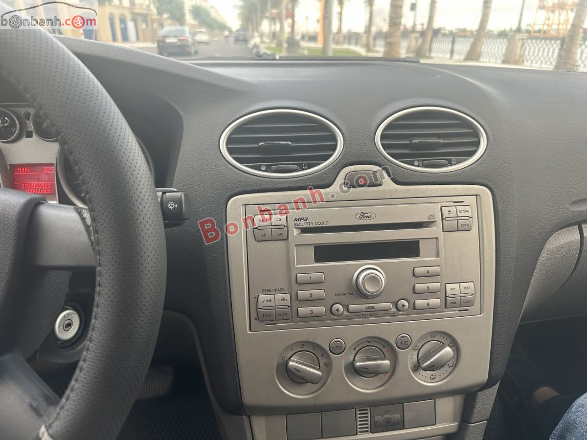 Bán ô tô Ford Focus 1.8 AT - 2011 - xe cũ