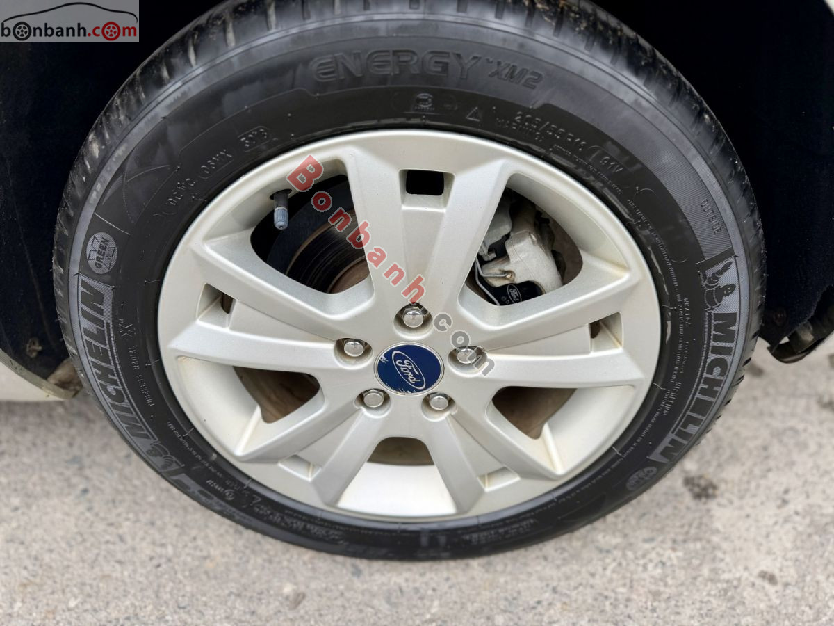 Bán ô tô Ford Focus Titanium 2.0 AT - 2013 - xe cũ