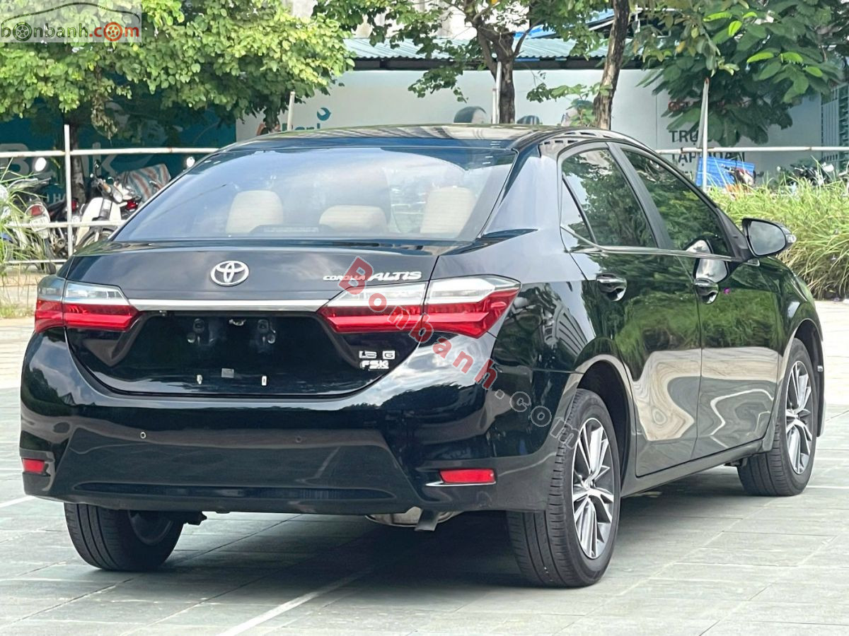 Bán ô tô Toyota Corolla altis 1.8G AT - 2018 - xe cũ