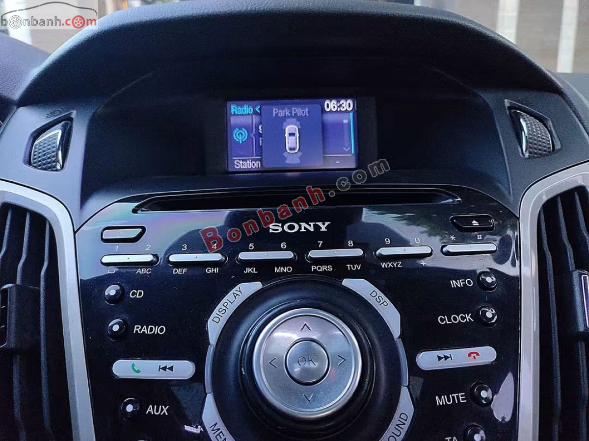 Bán ô tô Ford Focus Titanium 2.0 AT - 2014 - xe cũ