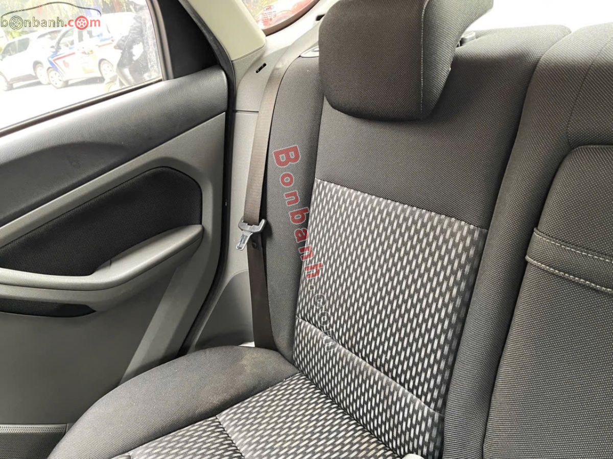 Bán ô tô Ford Focus 1.8 AT - 2013 - xe cũ