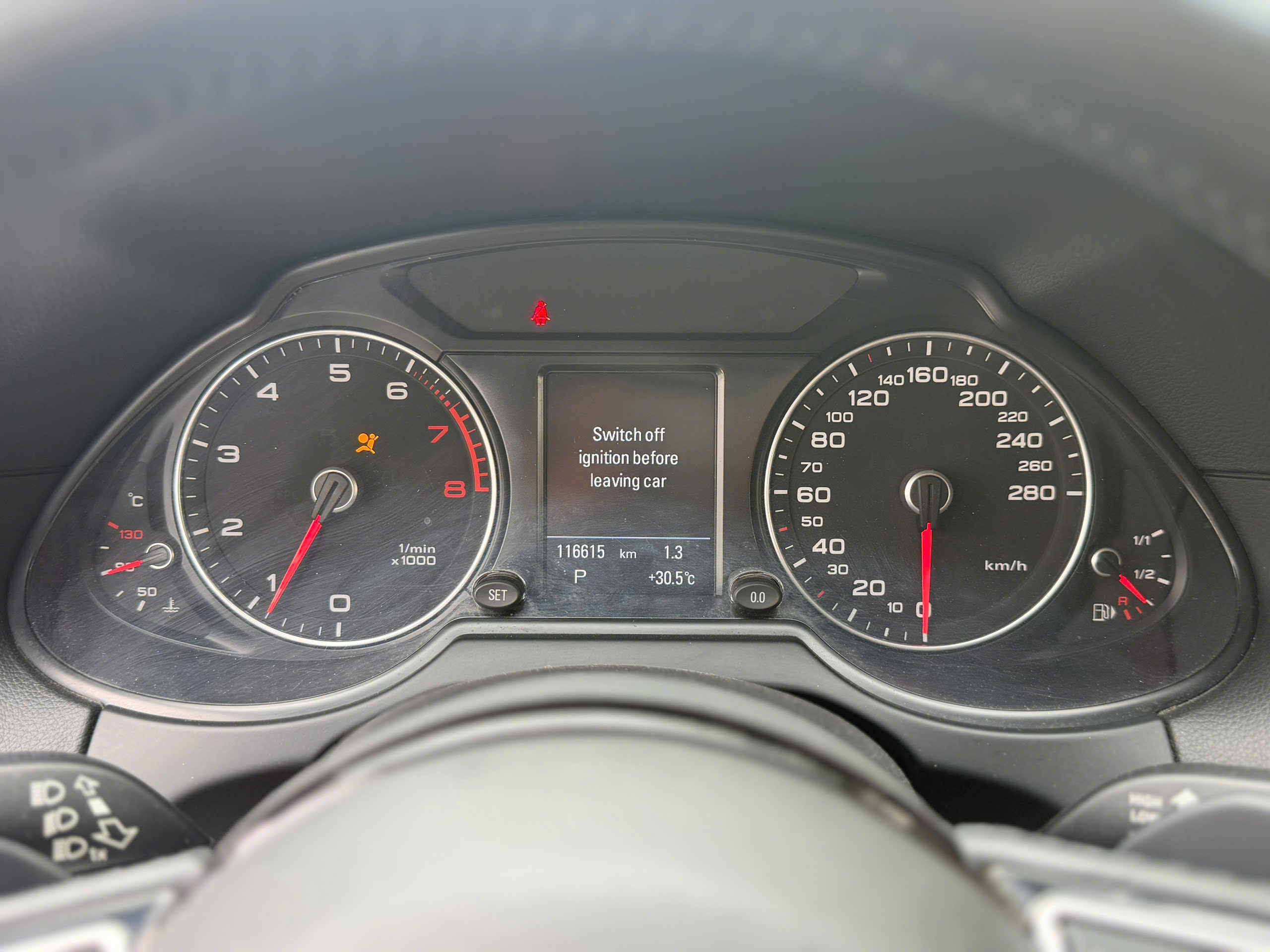 Bán Audi Q5 2.0 AT sản xuất năm 2016, màu trắng, xe nhập, giá tốt
