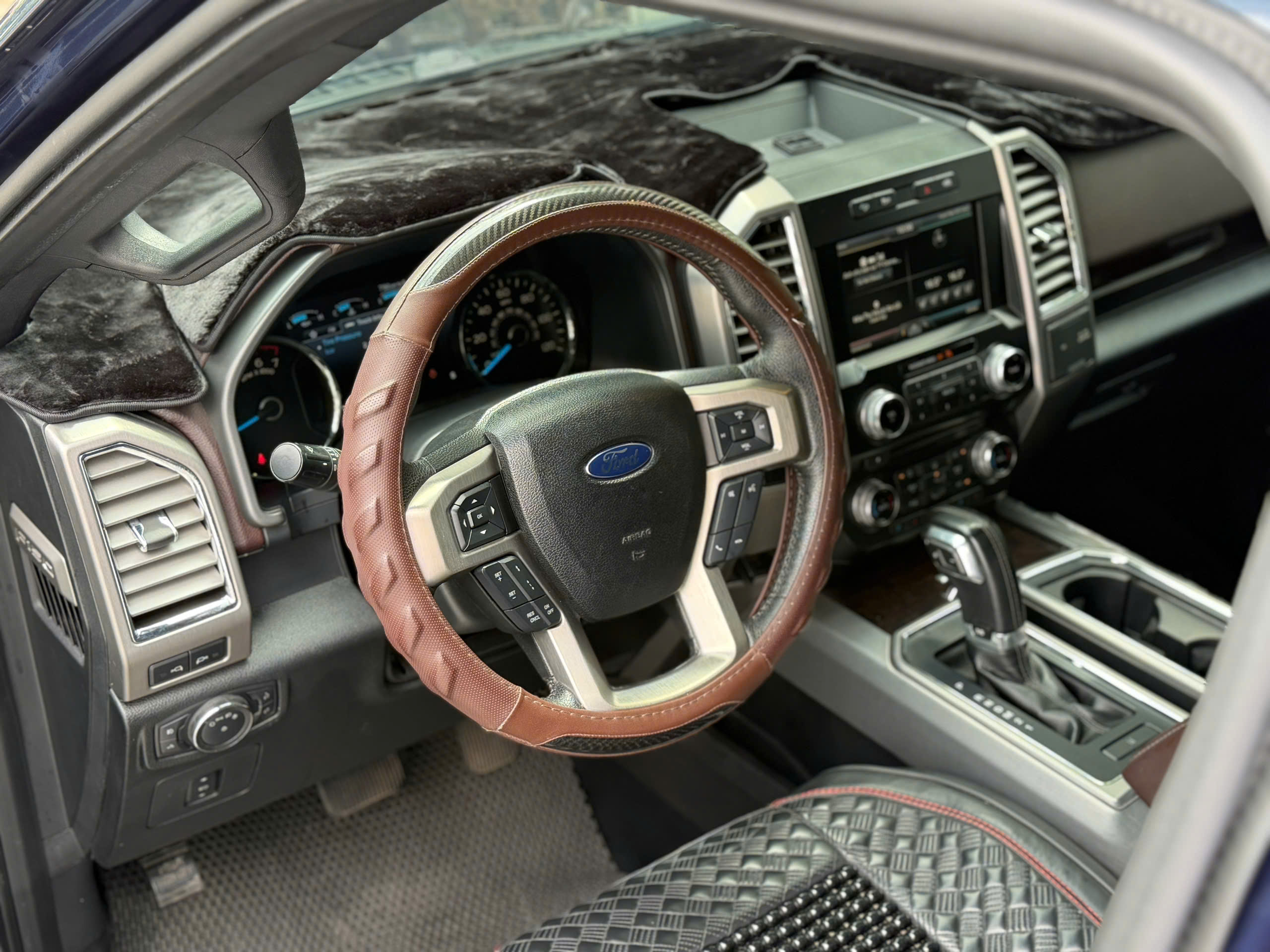 Bán Ford F 150 Platinum 3.5 V6 SuperCrew sản xuất năm 2016, màu xanh lục, xe nhập, 1.999 tỉ