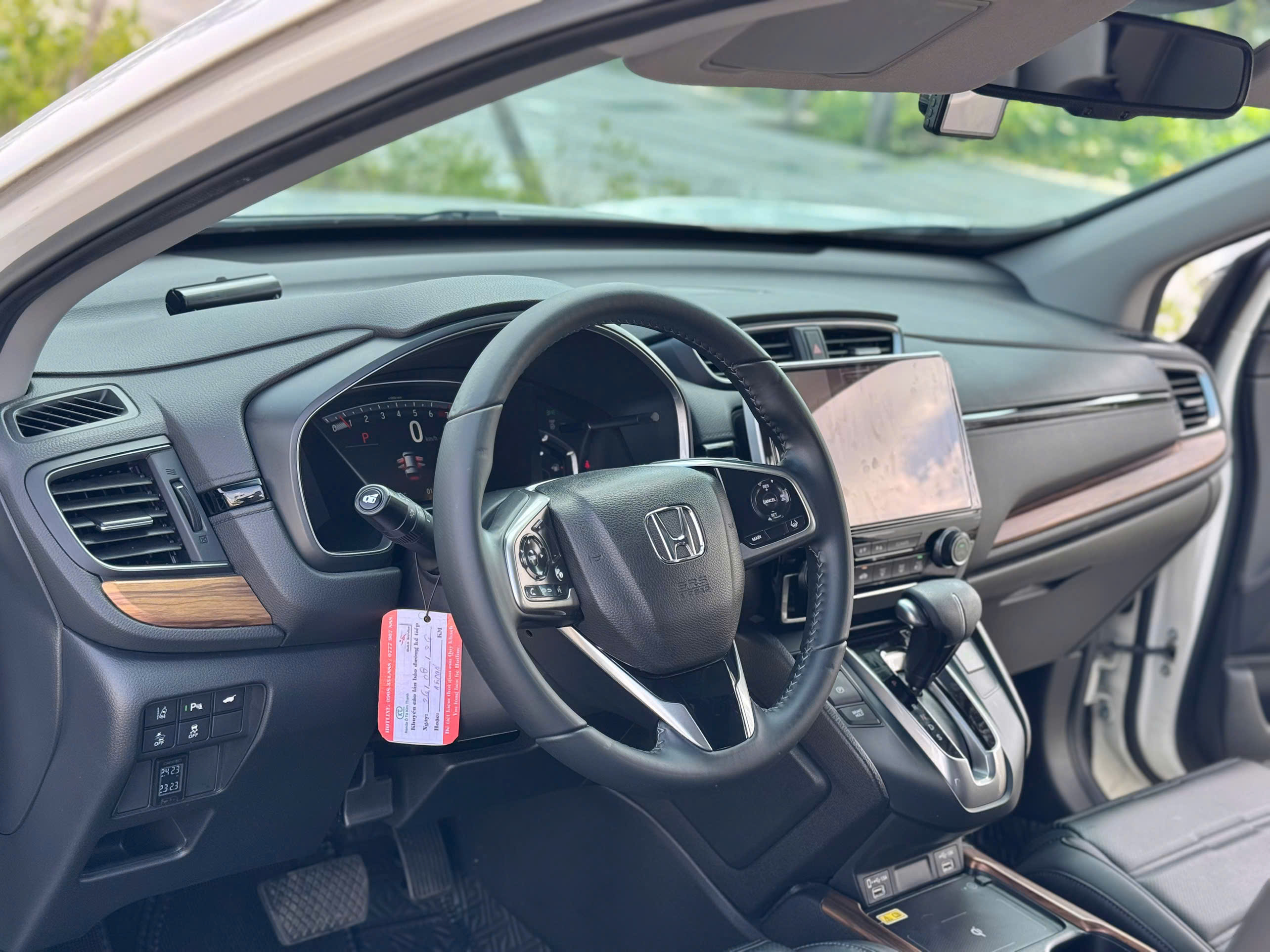Bán xe Honda CR V L năm 2023, màu trắng, giá tốt
