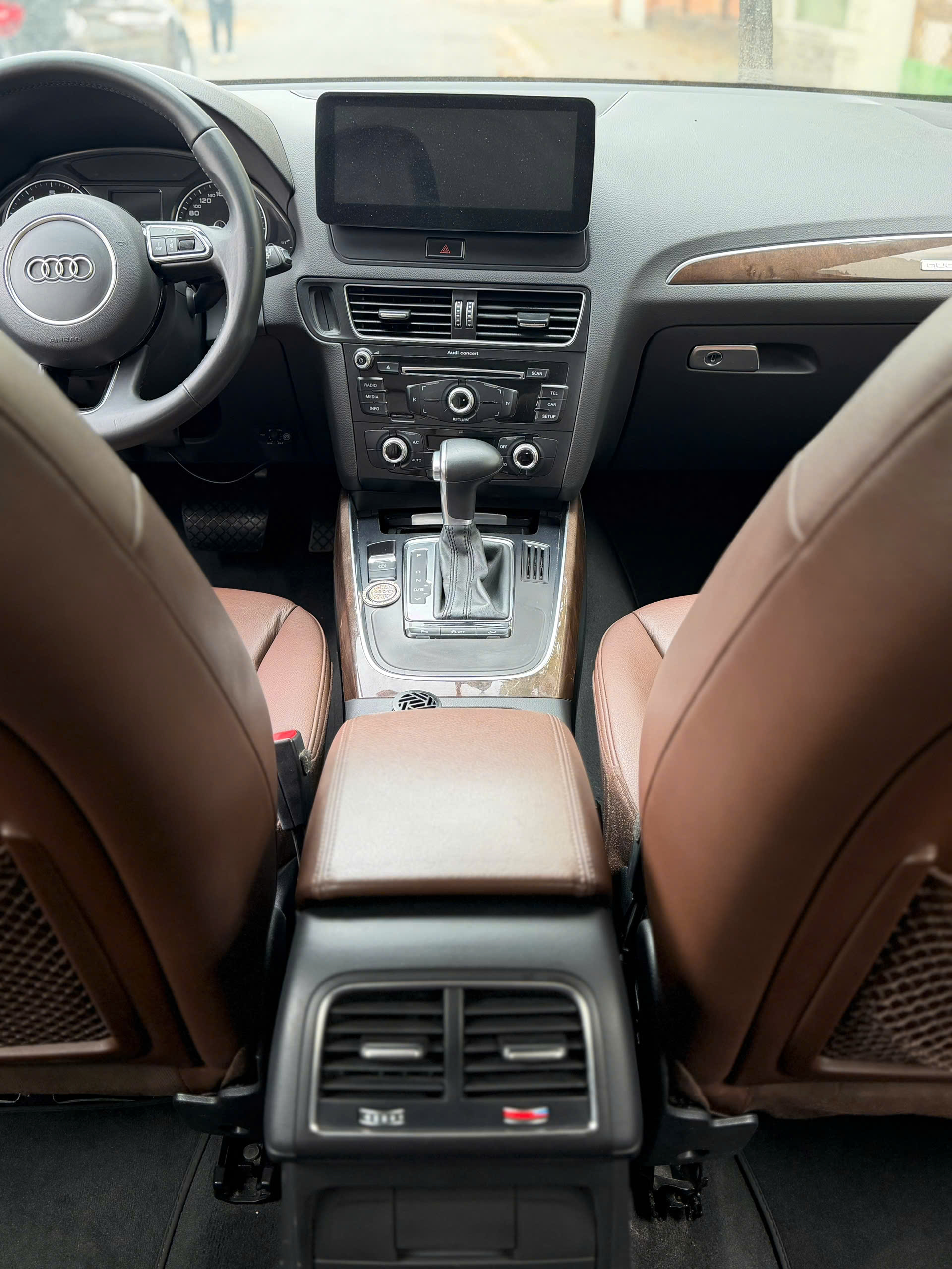 Bán Audi Q5 2.0 AT sản xuất năm 2016, màu trắng, xe nhập, giá tốt