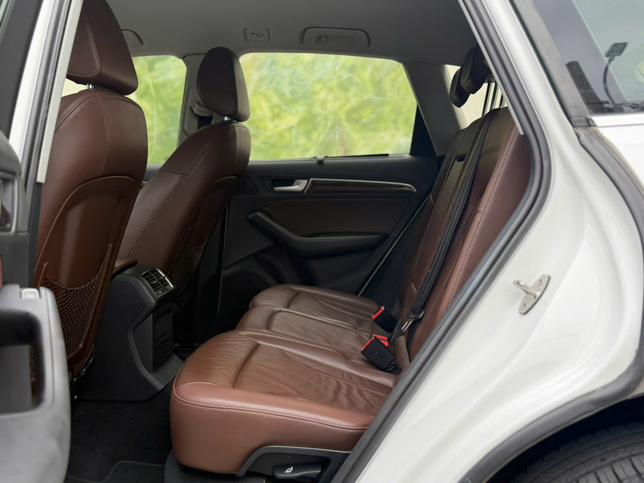 Bán Audi Q5 2.0 AT sản xuất năm 2016, màu trắng, xe nhập, giá tốt